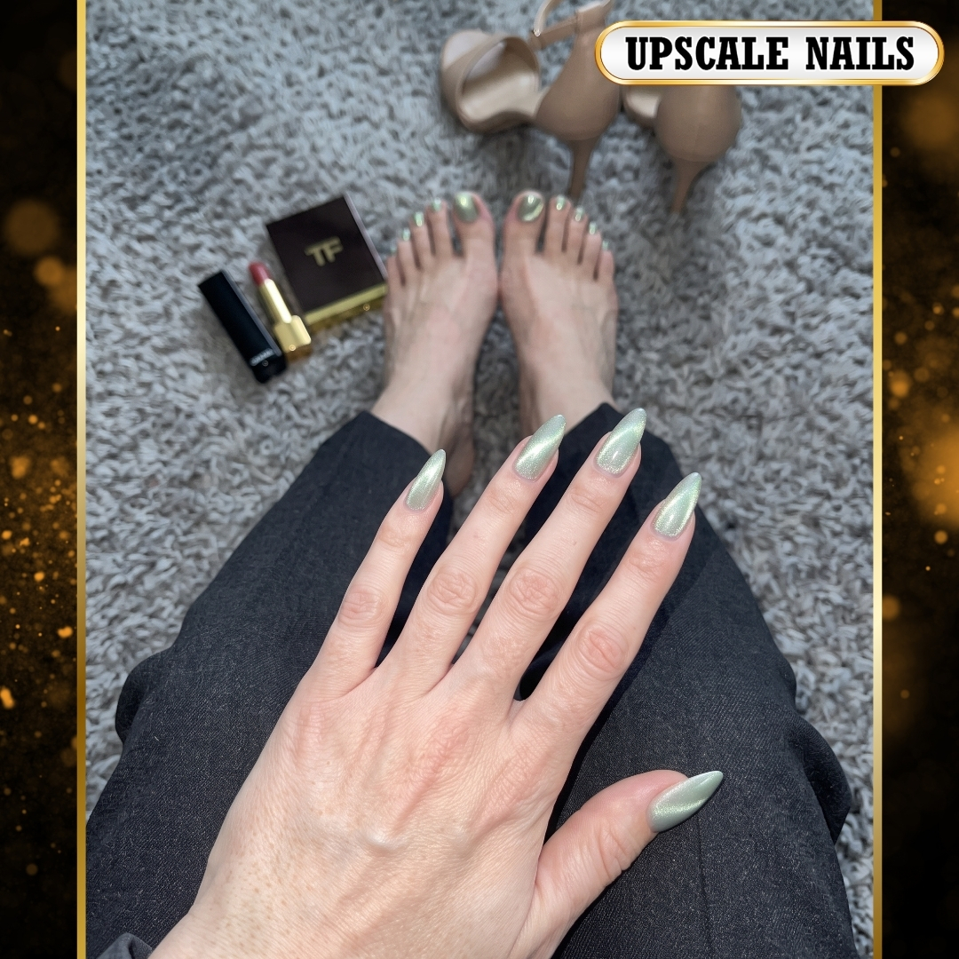 Classic nails